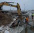 В Павлове приступили к укреплению берегов для наплавного моста - Комсомольская Правда