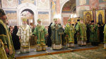 Сонм архипастырей Русской Православной Церкви совершил вечернее богослужение в Серафимо-Дивеевском монастыре