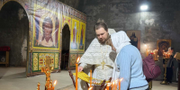 В строящемся нижегородском храме во имя святителя Тихона, Патриарха Московского, совершена первая Божественная литургия - Нижегородская епархия