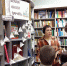Читатели у книжной выставки «Война. Книга. Память» - ЦБС Автозаводского района