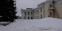 Крыша обрушилась во Дворце культуры в Нижегородской области - фото 1 - vGorodeN.Ru