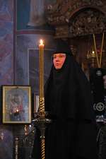Митрополит Нижегородский и Арзамасский Георгий совершил богослужения в Троицком соборе Серафимо-Дивеевского монастыря