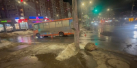 Автобус сбил женщину на пешеходном переходе в Нижнем Новгороде - Newsroom24.Ru