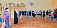 Состоялся XIII турнир по волейболу среди мужских команд благочиний «Кубок митрополита» - Нижегородская епархия