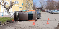 Водитель на  Делимобиле  устроил жесткое ДТП в Нижнем Новгороде  - фото 1 - vGorodeN.Ru