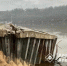 Провал произошел на набережной у Шуховской башни в Дзержинске из-за паводка - Сетевое издание Живем в Нижнем
