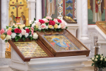 Богослужения в Серафимо-Дивеевском монастыре отмечены архиерейским служением