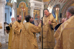 Богослужения в Серафимо-Дивеевском монастыре отмечены архиерейским служением
