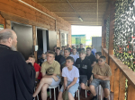Клирик Приокского благочиния провел духовную беседу с воспитанниками лагеря «Хочу стать десантником»