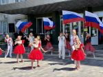 Яркий праздник в честь Дня России состоялся на Советской площади