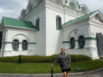 Актриса Ирина Пегова прогулялась в центре Нижнего Новгорода
