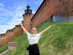 Актриса Ирина Пегова прогулялась в центре Нижнего Новгорода